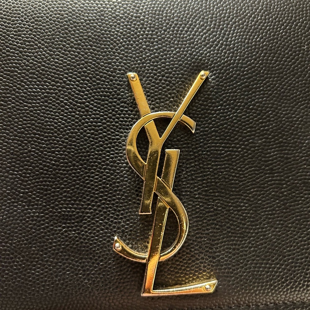 YSL KATE MEDIUM IN GRAIN DE POUDRE EMBOSSED LEATHER - Picture 5 of 9